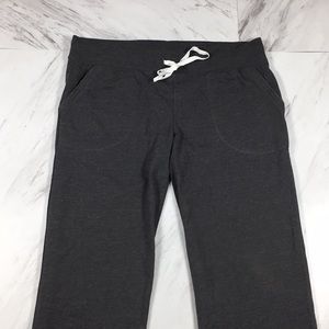 ⭐️ L BCG GRAY ATHLETIC CAPRI JOGGERS